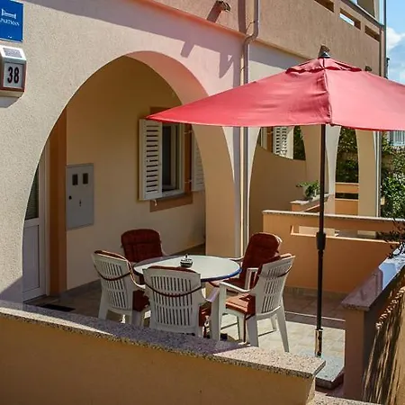 Esad Apartment *